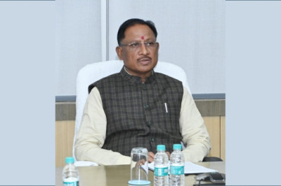 सीएम साय ने बेमेतरा फैक्ट्री में ब्लास्ट पर जताया दु:ख, कहा- बचाव कार्य युद्धस्तर पर जारी, डॉ. रमन सिंह ने मृतकों को दी श्रद्धांजलि …