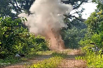 सुकमा में नक्सलियों की कायराना करतूत, ग्रामीण के घर में IED ब्लास्ट, हादसे में दो महिलाएं घायल