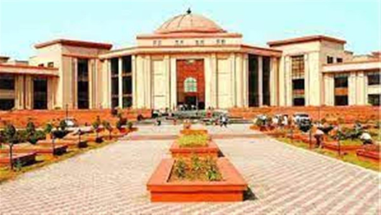 अंकसूची में जन्मदिन 1959, सर्विस रिकार्ड में कर दिया 1954, जानिये क्‍या है मामला