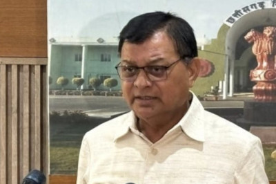 बेमेतरा फैक्ट्री हादसे के बाद एक्शन में सरकार, उद्योगों की विशेष सुरक्षा जांच करने उद्योग मंत्री लखन लाल देवांगन ने दिए निर्देश…