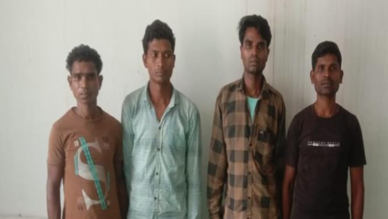 नक्सली संगठन में सक्रिय 12 माओवादी चढ़े सुरक्षाबलों के हत्थे, हत्या, रोड खोदना, टावर उड़ाने जैसी घटनाओं में थे शामिल...
