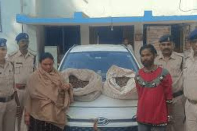 दुर्ग पुलिस में ओड़िशा के दो गांजा तस्करों को मुखबिर की सूचना पर 14 kg गांजे के साथ गिरफ्तार किया ,ओडिशा से कार में गांजा लाकर दुर्ग भिलाई में करते थे सप्लाई एक पुरुष व महिला गिरफ्तार......