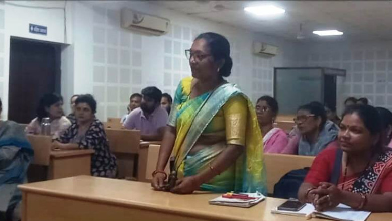 शहरी अजीविका मिशन की समीक्षा बैठक राज्य स्तरीय दल द्वारा