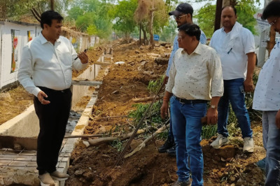 महापौर ने किया एक करोड़ से हो रहें नाला निर्माण कार्य का निरीक्षण:साफ कहा गुणवत्ता से किसी भी सूरत में समझौता बर्दाश्त नहीं: