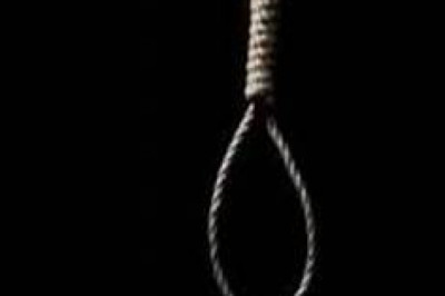15 साल की बेटी के साथ फांसी के फंदे पर लटकी मां, पति से अनबन के बाद मायके में रह रही थी महिला...