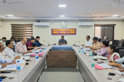 कलेक्टर ने आमजनों की समस्याओं का गंभीरता पूर्वक निराकरण करने के दिये निर्देश...