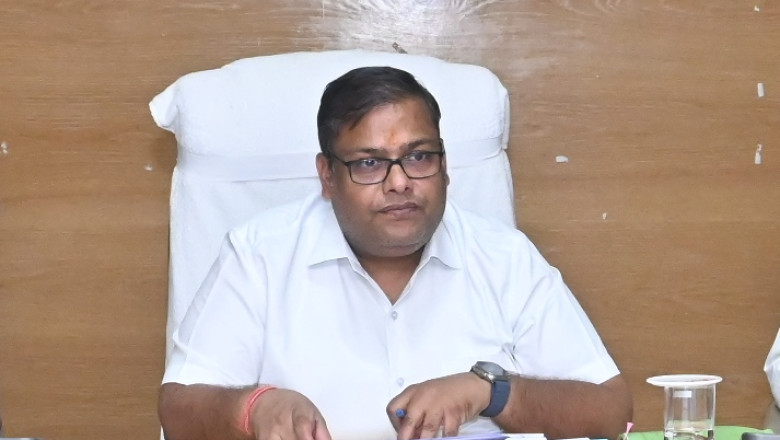 यातायात नियमों का कड़ाई से पालन कराने के अधिकारियों को दिए निर्देश...