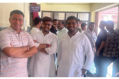 KPS स्कूल के सामने प्रदर्शन कांग्रेस प्रवक्ता गिरफ्तार, कोर्ट में पेश: