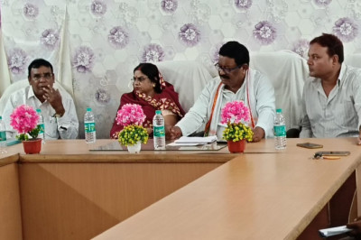 विधायक भोलाराम साहू ने ली समीक्षा बैठक