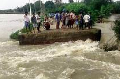 सुकमा के कई गांवों में आया जल प्रलय, टूटा संपर्क...
