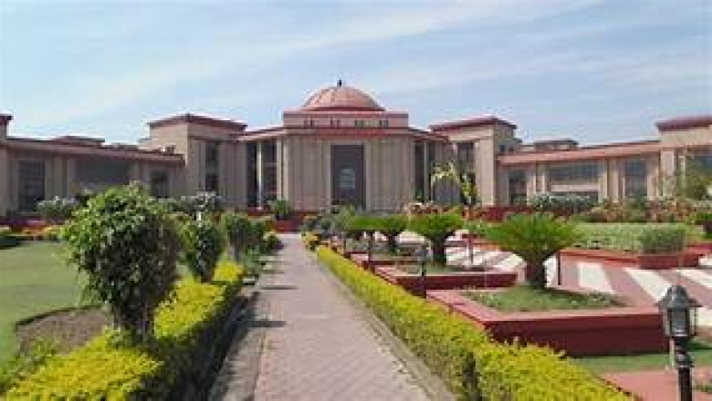 हाईकोर्ट में हुई सुनवाई : महिला टीचर को दो वेतनवृद्धि का लाभ देने के निर्देश...
