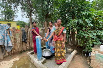 झरिया के पानी पीने से मिली मुक्ति, घर तक पहुंचा नल जल का पानी वनांचल गांव तुपेंगा के ग्रामीण जल जीवन मिशन से हो रहे लाभान्वित