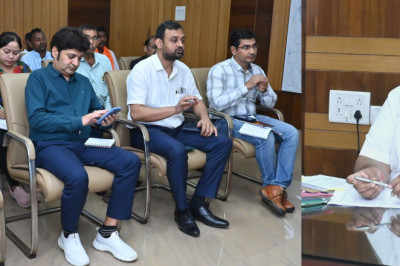 पीवीटीजी परिवारों को शत प्रतिशत गैस कनेक्शन से करें लाभान्वित