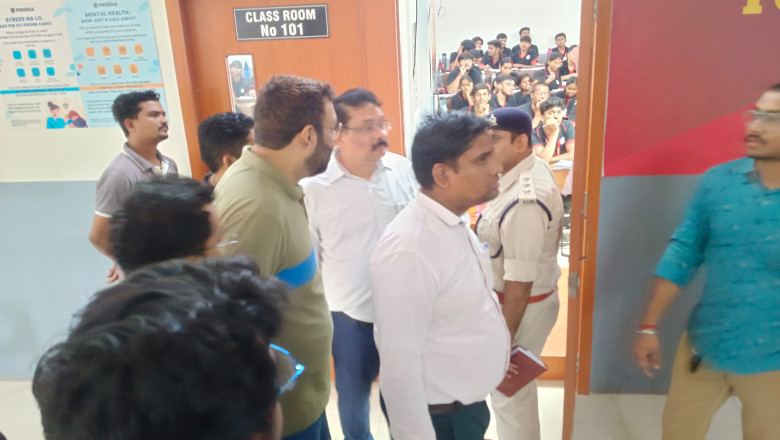 कलेक्टर द्वारा कोचिंग संस्थानों के निरीक्षण हेतु टीम गठित
