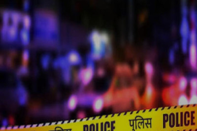 दुर्ग में टीवी के चैनल बदलने जैसी मामूली बात ने दो दोस्तों के बीच हिंसा का रूप, व्यक्ति ने अपने ही दोस्त पर लाठी से सिर पर किया हमला ,युवक की हालत गंभीर....