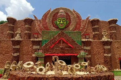 ‘भिलाई विद्यालय’ सेक्टर-2 न्यू आजाद गणेशोत्सव समिति द्वारा आयोजित 40 वें वर्ष का श्री गणेश पूजा पंडाल ‘पर्यावरण सरंक्षण’ की थीम पर बनकर तैयार...