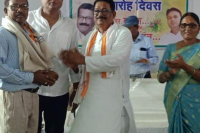 खुज्जी विधायक भोलाराम साहू ने किया शिक्षको का सम्मान