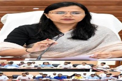 कलेक्टर सुश्री चौधरी ने कलेक्टर कांफ्रेंस हेतु एजेण्डावार विभागीय अधिकारियों से की चर्चा - सभी डी.डी.ओ. को पेंशन प्रकरण निराकरण कराने के दिये निर्देश