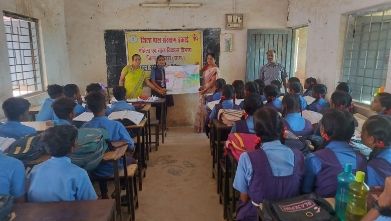 जिले में बाल अपराध में कमी लाने लगातार स्कूलों, महाविद्यालयों, तथा छात्रावासों में किया जा रहा कार्यशाला का आयोजन