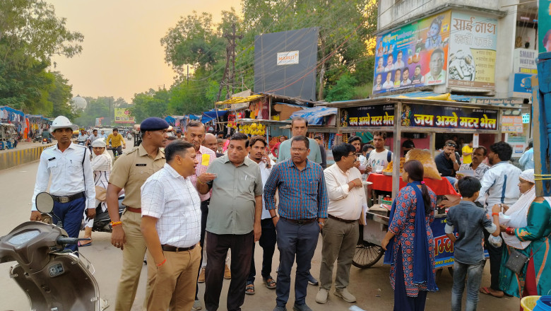 त्योहार के मद्देनजर जिला प्रशासन,निगम प्रशासन एवं पुलिस ने की तैयारी, पार्किंग स्थल तय: