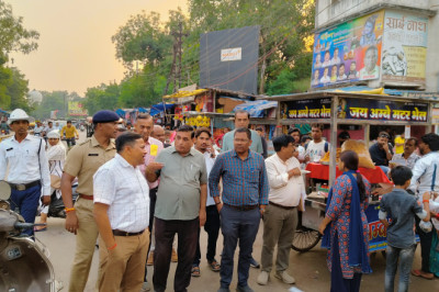 त्योहार के मद्देनजर जिला प्रशासन,निगम प्रशासन एवं पुलिस ने की तैयारी, पार्किंग स्थल तय: