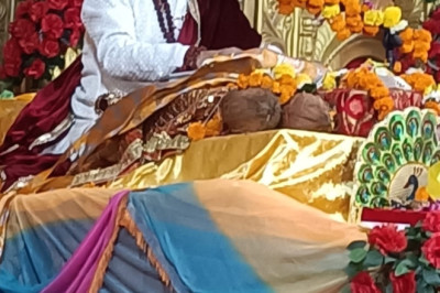 धर्म सेवा क्षेत्र में योगदान हेतु भागवताचार्य पं. विनोद गोस्वामी को राजनांदगाँव रत्न