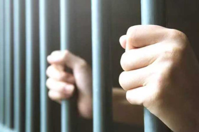 सोशल मीडिया पर इंडियन एयरलाइंस के विमान को उड़ाने की दी धमकी, राजनांदगांव से हुवा गिरफ्तार...