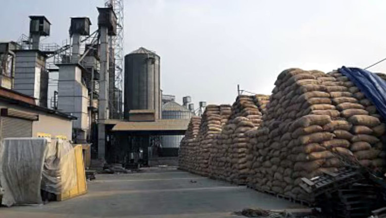 कस्टम मिलिंग का चावल जमा नहीं करने पर पांच राइस मिलर्स की राजसात होगी अमानत राशि…