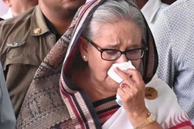 पूर्व प्रधानमंत्री शेख हसीना के खिलाफ गिरफ्तारी का वारंट जारी, 18 नवंबर को पेश होने का आदेश...