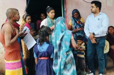 सामुदायिक स्वास्थ्य केंद्र नवागढ़ अंतर्गत विभिन्न ग्रामों मे किया गया आयुष्मान कार्ड शिविर का आयोजन