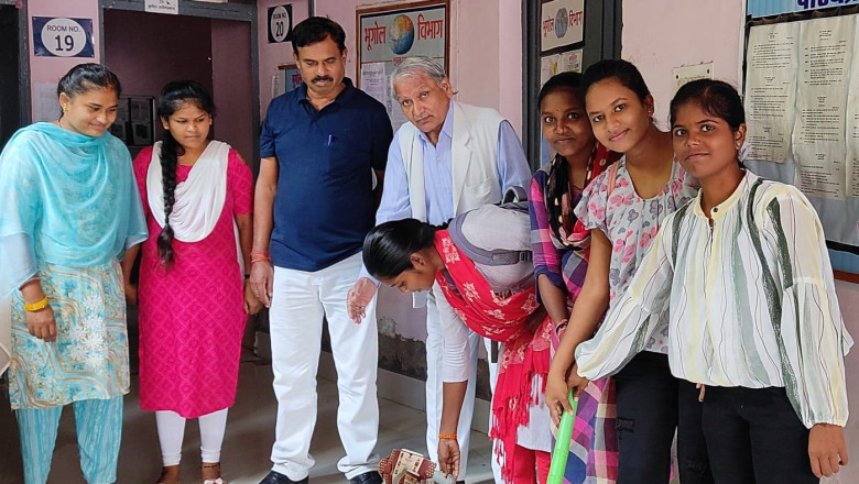 स्वच्छता से पवित्रता, समृद्धि और पर्यावरण संतुलन - द्विवेदी