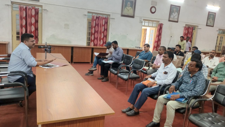 फटाका व्यवसायियों की मांग पर महापौर एवं आयुक्त ने अस्थाई भूखण्ड शुल्क वृद्धि मे की कमी...