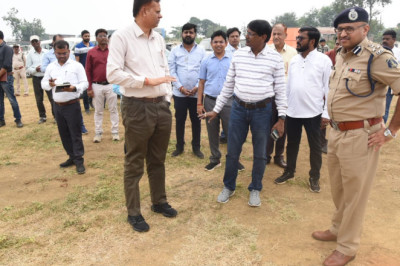 अधिकारियों ने लिये तैयारियों की जायजा