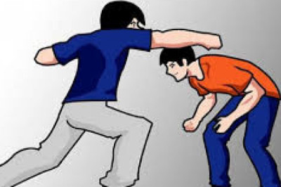 भिलाई में सड़क हादसे की रिपोर्टिंग के दौरान पत्रकारों पर जानलेवा हमला: नशे में धुत कबाड़ी और उसके साथियों ने किया हमला, चाकू से मारने की कोशिश, पुलिस ने तीन आरोपियों को किया गिरफ्तार...