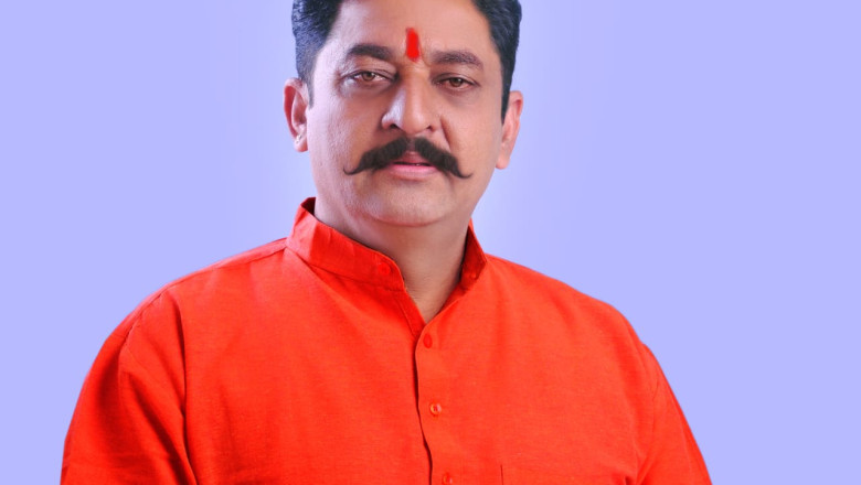 राष्ट्रीय सर्व ब्राह्मण समाज के द्वारा वृंदावन हॉल रायपुर में दीपावली मिलन समारोह का आयोजन किया गया था इस कार्यक्रम में समाज के संगठन का पुनर्गठन भी किया गया...