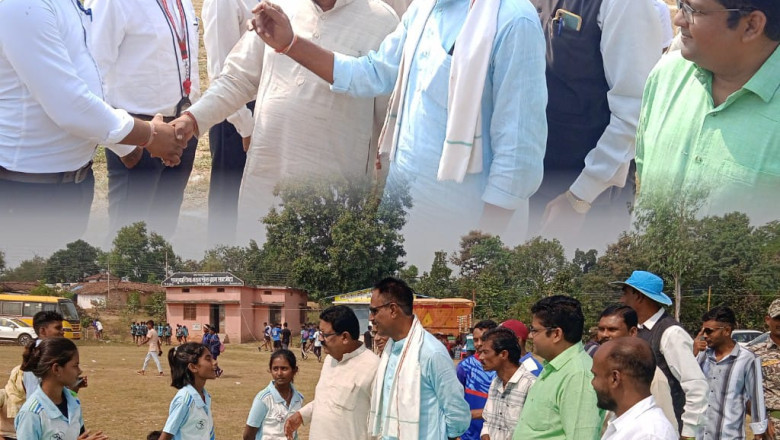 छतीसगढ़ राज्य स्तरीय जूनियर बालक बालिका खो खो प्रतियोगिता मे पहुँचे खुज्जी विधायक ने खिलाड़ियों का किया उत्साहवर्धन...