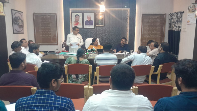 महापौर परिषद की बैठक में विकास कार्यो की दी गयी स्वीकृति  गणेश पर्व प्रतियोगिता के परिणामों सहित चैक चैराहोे के नामकरण की अनुशंसा