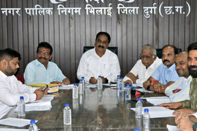 वार्ड में सफाई कर्मचारियो की उपस्थिति को सत्यापित करेगे, वार्ड पार्षद।