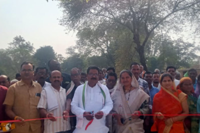 कल्लुटोला  में  विधायक  भोलाराम साहू  ने विभिन्न विकास कार्यों का किए लोकार्पण