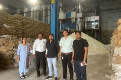 12438 क्विंटल धान और 2300 क्विंटल चावल जप्त