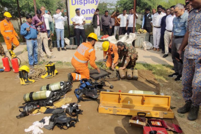 जिला चिकित्सालय में एनडीआरएफ की मॉक ड्रिल: आपदा प्रबंधन के लिए जागरूकता और तैयारी...