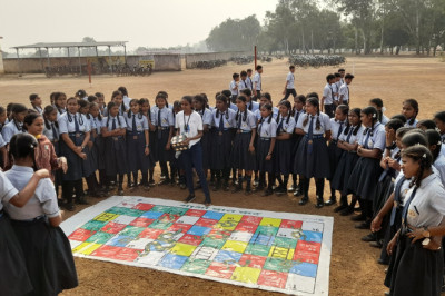 युवोदय टीम द्वारा स्वामी आत्मानंद स्कूल निकुम में मानसिक स्वास्थ्य पर ’’आओ बात करें’’ कार्यशाला का आयोजन...