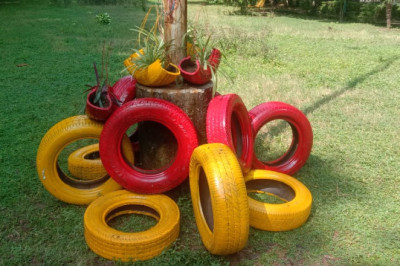 कबाड़ से बने आकर्षक जुगाड़ देखकर आशर्य चकित हुए आयुक्त...