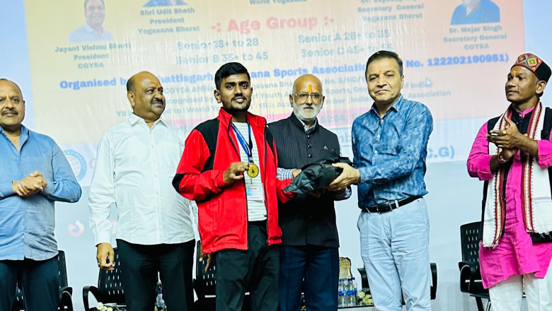 राज्य स्तरीय योगासन चैंपियनशिप रायगढ़ में दुर्ग ज़िले के पंकज यादव ने जीता स्वर्ण पदक: