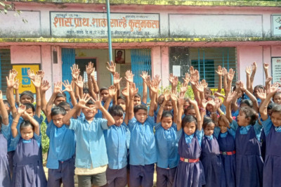 कलेक्टर ने की महिला बाल विकास विभाग के कामकाज की समीक्षा...