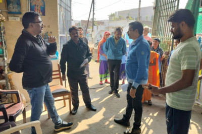 नागरिको से कचरा डोर टू डोर कचरा संग्रहण गाडी में डालने तथा सफाई में सहयोग करने की अपील...