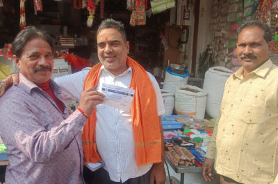 नगर निगम ने सफाई को लेकर समझाइश की,पांच दुकानदारों से जुर्माना वसूला...