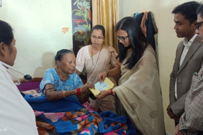 जिला प्रशासन द्वारा पद्मविभूषण तीजन बाई को 50 हजार रूपए की आर्थिक सहायता...
