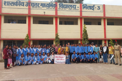 डॉ खूबचंद बघेल स्नातकोत्तर महाविद्यालय भिलाई -3 द्वारा पोषक- विद्यालय संपर्क अभियान के तहत उच्च  शिक्षा के प्रति किया गया जागरूक...