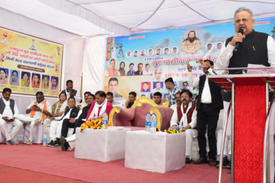 विधानसभा अध्यक्ष नंदई चौक में आयोजित गुरू घासीदास बाबा जयंती के कार्यक्रम में हुए शामिल...